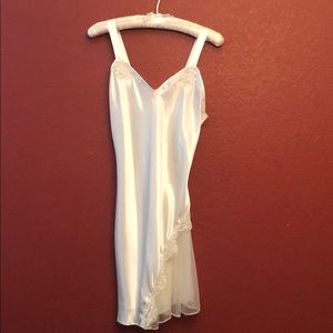 Beautiful Val Mode Lingerie 2 piece set